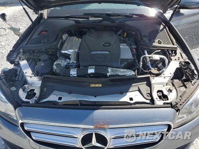 Zdjęcie 11 z 12 samochodu: 2017 MERCEDES-BENZ E 300 4MATIC VIN:WDDZF4KBXHA064330 - miniatura