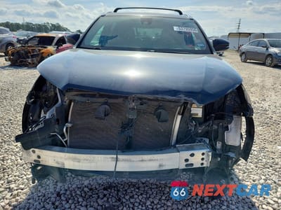Piąte zdjęcie samochodu w środku: 2019 TOYOTA HIGHLANDER XLE VIN:5TDJZRFH7KS583274 - miniatura