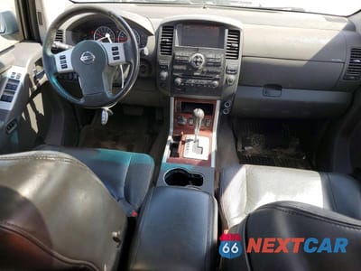 Zdjęcie 8 z 13 samochodu: 2011 NISSAN PATHFINDER S VIN:5N1AR1NBXBC613296 - miniatura