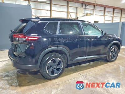 Trzecie zdjęcie samochodu z tyłu: 2025 NISSAN ROGUE SV VIN:5N1BT3BB1SC805292 - miniatura