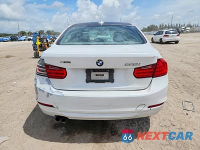 Zdjęcie 6 z 12 samochodu: 2013 BMW 328 XI VIN:WBA3B3C56DF535169 - miniatura
