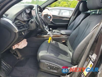 Zdjęcie 7 z 13 samochodu: 2017 BMW X5 XDRIVE35I VIN:5UXKR0C33H0V75157 - miniatura