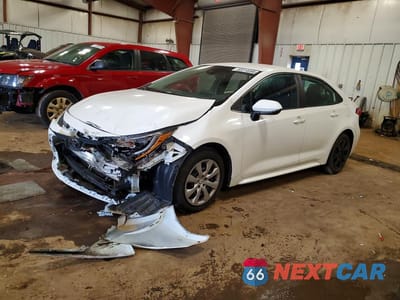 2021 TOYOTA COROLLA LE 5YFEPMAEXMP183986 - główne zdjęcie licytacji z USA - miniatura