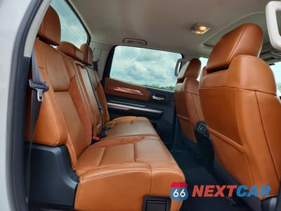 Zdjęcie 10 z 12 samochodu: 2015 TOYOTA TUNDRA 1794 EDITION VIN:5TFAW5F1XFX486557 - miniatura