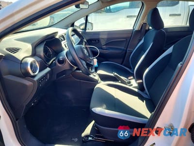 Zdjęcie 7 z 13 samochodu: 2025 NISSAN VERSA S VIN:3N1CN8DV5SL875022 - miniatura
