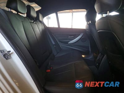 Zdjęcie 10 z 12 samochodu: 2015 BMW 335 I VIN:WBA3A9G55FNT09097 - miniatura