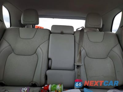 Zdjęcie 10 z 13 samochodu: 2021 JEEP CHEROKEE LATITUDE LUX VIN:1C4PJMMX0MD158279 - miniatura