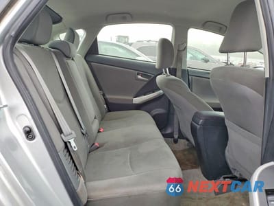 Zdjęcie 10 z 12 samochodu: 2013 TOYOTA PRIUS THREE VIN:JTDKN3DU6D0346987 - miniatura