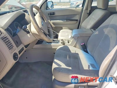 Zdjęcie 7 z 12 samochodu: 2011 FORD ESCAPE XLT VIN:1FMCU0D73BKB74771 - miniatura