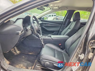 Zdjęcie 7 z 13 samochodu: 2023 MAZDA 3 SELECT VIN:3MZBPABM8PM373205 - miniatura