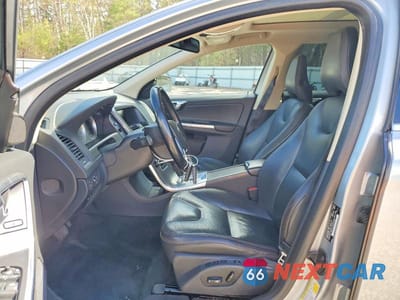 Zdjęcie 7 z 13 samochodu: 2012 VOLVO XC60 3.2 VIN:YV4940DZ7C2315937 - miniatura