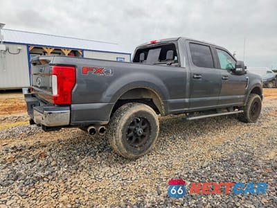 Trzecie zdjęcie samochodu z tyłu: 2017 FORD F250 SUPER DUTY VIN:1FT7W2BTXHEC44561 - miniatura