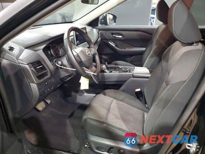 Zdjęcie 7 z 13 samochodu: 2025 NISSAN ROGUE SV VIN:5N1BT3BB1SC805292 - miniatura