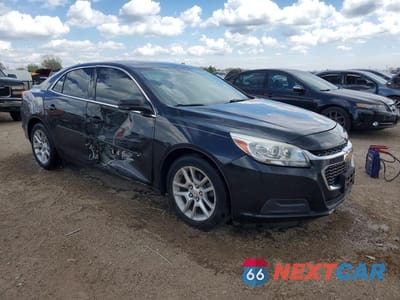 Czwarte zdjęcie samochodu z boku: 2015 CHEVROLET MALIBU 1LT VIN:1G11C5SL7FF208763 - miniatura