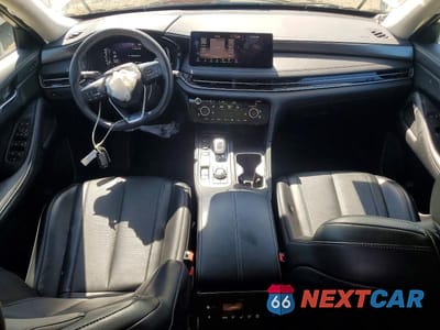 Zdjęcie 8 z 13 samochodu: 2024 INFINITY QX60 VIN:5N1DL1FS7RC354130 - miniatura
