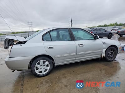 Trzecie zdjęcie samochodu z tyłu: 2004 HYUNDAI ELANTRA GLS VIN:KMHDN46D34U712470 - miniatura