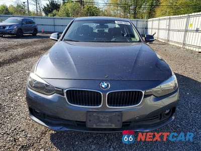 Piąte zdjęcie samochodu w środku: 2017 BMW 320 XI VIN:WBA8E5G57HNU22670 - miniatura
