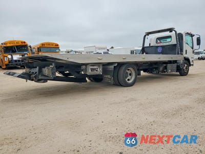 Trzecie zdjęcie samochodu z tyłu: 2017 ISUZU NRR VIN:JALE5W160H7304010 - miniatura