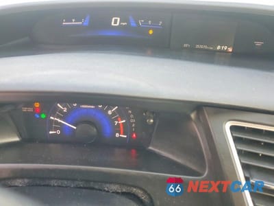 Zdjęcie 9 z 12 samochodu: 2013 HONDA CIVIC LX VIN:19XFB2F59DE083444 - miniatura