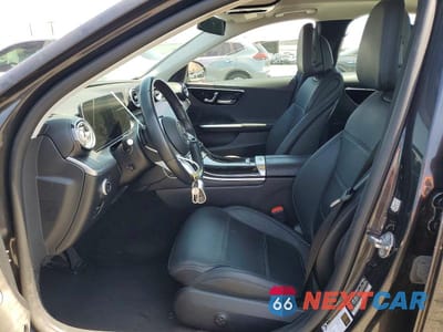 Zdjęcie 7 z 12 samochodu: 2023 MERCEDES-BENZ C 300 VIN:W1KAF4GBXPR082025 - miniatura
