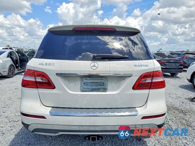 Zdjęcie 6 z 13 samochodu: 2014 MERCEDES-BENZ ML 350 BLUETEC VIN:4JGDA2EB2EA332779 - miniatura