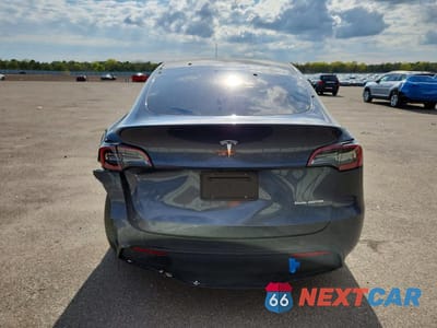 Zdjęcie 6 z 12 samochodu: 2023 TESLA MODEL Y VIN:7SAYGDEE9PA155622 - miniatura