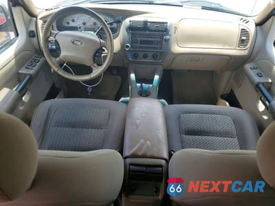Zdjęcie 8 z 12 samochodu: 2005 FORD EXPLORER SPORT TRAC VIN:1FMDU67K05UA12886 - miniatura