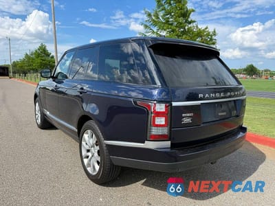 Trzecie zdjęcie samochodu z tyłu: 2017 LAND ROVER RANGE ROVER HSE VIN:SALGS2FK7HA338555 - miniatura