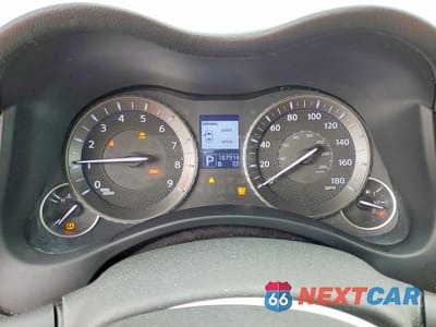 Zdjęcie 9 z 12 samochodu: 2011 INFINITI M37 BASE VIN:JN1BY1AP4BM320956 - miniatura