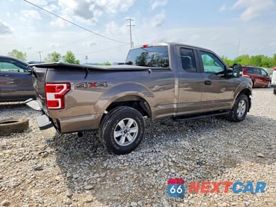 Trzecie zdjęcie samochodu z tyłu: 2019 FORD F150 SUPER CAB VIN:1FTEX1EP8KFA60282 - miniatura