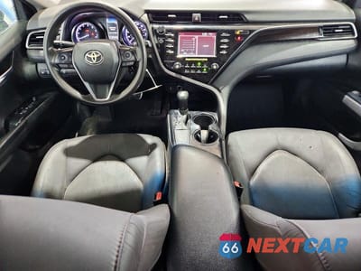 Zdjęcie 8 z 12 samochodu: 2020 TOYOTA CAMRY VIN:4T1C11AK2LU913691 - miniatura