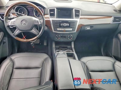 Zdjęcie 8 z 12 samochodu: 2012 MERCEDES-BENZ ML 350 BLUETEC VIN:4JGDA2EB1CA080259 - miniatura