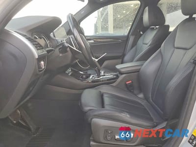 Zdjęcie 7 z 13 samochodu: 2018 BMW X3 XDRIVE30I VIN:5UXTR9C56JLC73007 - miniatura