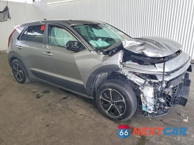 Czwarte zdjęcie samochodu z boku: 2026 KIA NIRO LX VIN:KNDCP3LE4T5319054 - miniatura