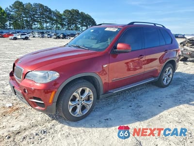 2012 BMW X5 XDRIVE50I 5UXZV8C50CL425167 - główne zdjęcie licytacji z USA - miniatura