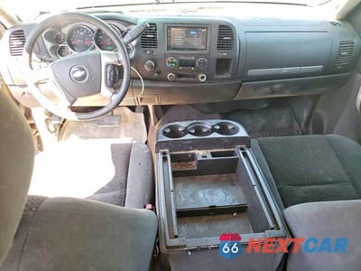Zdjęcie 8 z 12 samochodu: 2007 CHEVROLET SILVERADO K2500 HEAVY DUTY VIN:1GCHK23667F530313 - miniatura