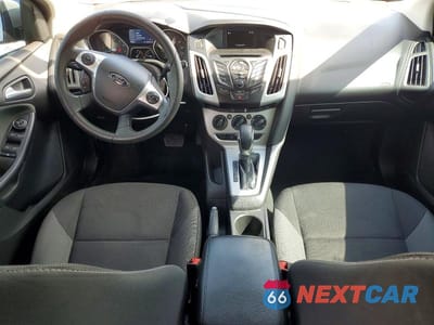Zdjęcie 8 z 12 samochodu: 2014 FORD FOCUS SE VIN:1FADP3K24EL265125 - miniatura