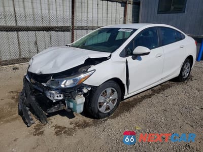 2018 CHEVROLET CRUZE LS 1G1BC5SM7J7170287 - główne zdjęcie licytacji z USA - miniatura