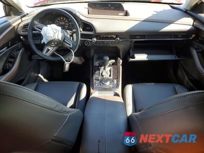 Zdjęcie 8 z 14 samochodu: 2023 MAZDA CX-30 PREMIUM VIN:3MVDMBDY6PM570141 - miniatura