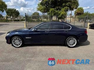 Zdjęcie 12 z 15 samochodu: 2015 BMW 750 XI VIN:WBAYB6C5XFD965910 - miniatura