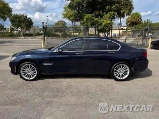 Zdjęcie 12 z 15 samochodu: 2015 BMW 750 XI VIN:WBAYB6C5XFD965910 - miniatura