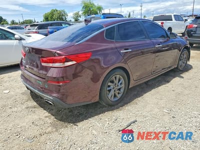 Trzecie zdjęcie samochodu z tyłu: 2020 KIA OPTIMA LX VIN:5XXGT4L38LG397365 - miniatura