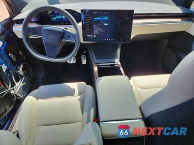 Zdjęcie 8 z 12 samochodu: 2024 TESLA MODEL X VIN:7SAXCAE53RF442126 - miniatura