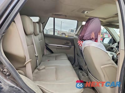 Zdjęcie 10 z 12 samochodu: 2010 SUZUKI GRAND VITARA JLX VIN:JS3TE1D93A4110131 - miniatura