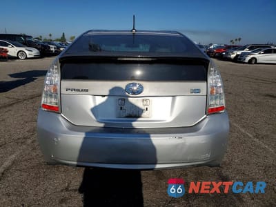 Zdjęcie 6 z 12 samochodu: 2010 TOYOTA PRIUS III VIN:JTDKN3DU0A1018311 - miniatura