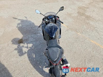 Zdjęcie 6 z 9 samochodu: 2024 KAWASAKI EX500 H VIN:ML5EXGH10RDA00266 - miniatura