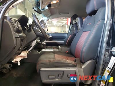Zdjęcie 7 z 12 samochodu: 2015 TOYOTA TUNDRA TRD PRO VIN:5TFDW5F14FX477043 - miniatura