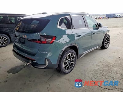 Trzecie zdjęcie samochodu z tyłu: 2026 BMW X1 XDRIVE28I VIN:WBX73EF09T5569336 - miniatura