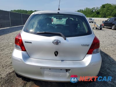 Zdjęcie 6 z 12 samochodu: 2010 TOYOTA YARIS BASE VIN:JTDJT4K32A5296525 - miniatura