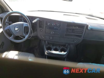 Zdjęcie 8 z 12 samochodu: 2012 CHEVROLET EXPRESS G2500 VIN:1GCWGFFA1C1180032 - miniatura